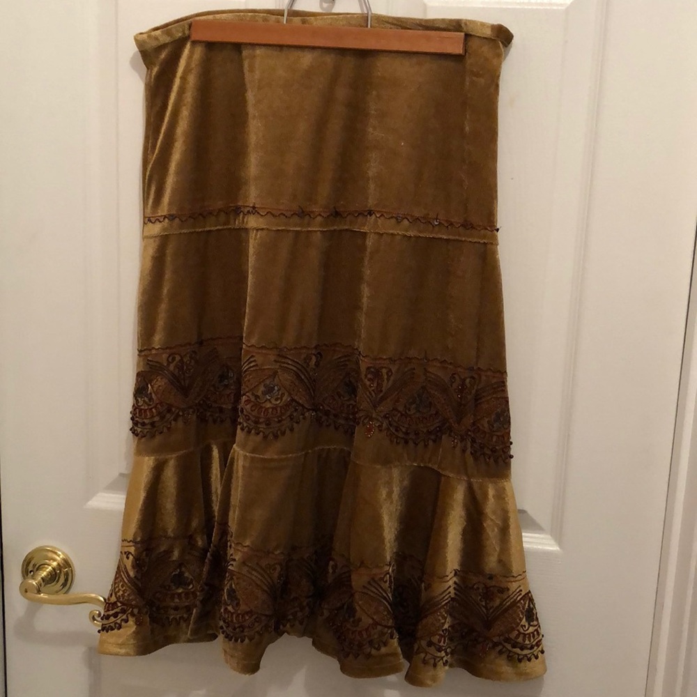 NWT Beaded Skirt Size M